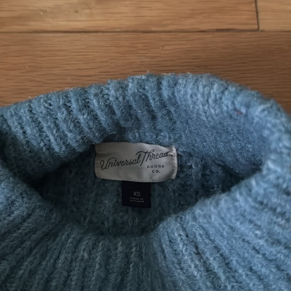 Universal Thread | Mock Turtleneck Chunky Knit Sweater | Sky Blue | size XS - Picture 5 of 7